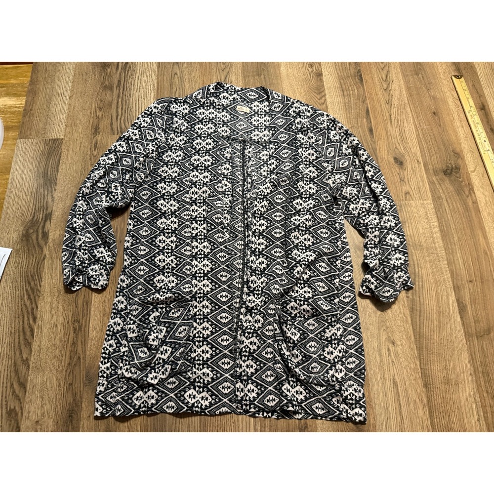 Hollister Sweaters Women Size S Black White Kimono Geometric Print Open Front